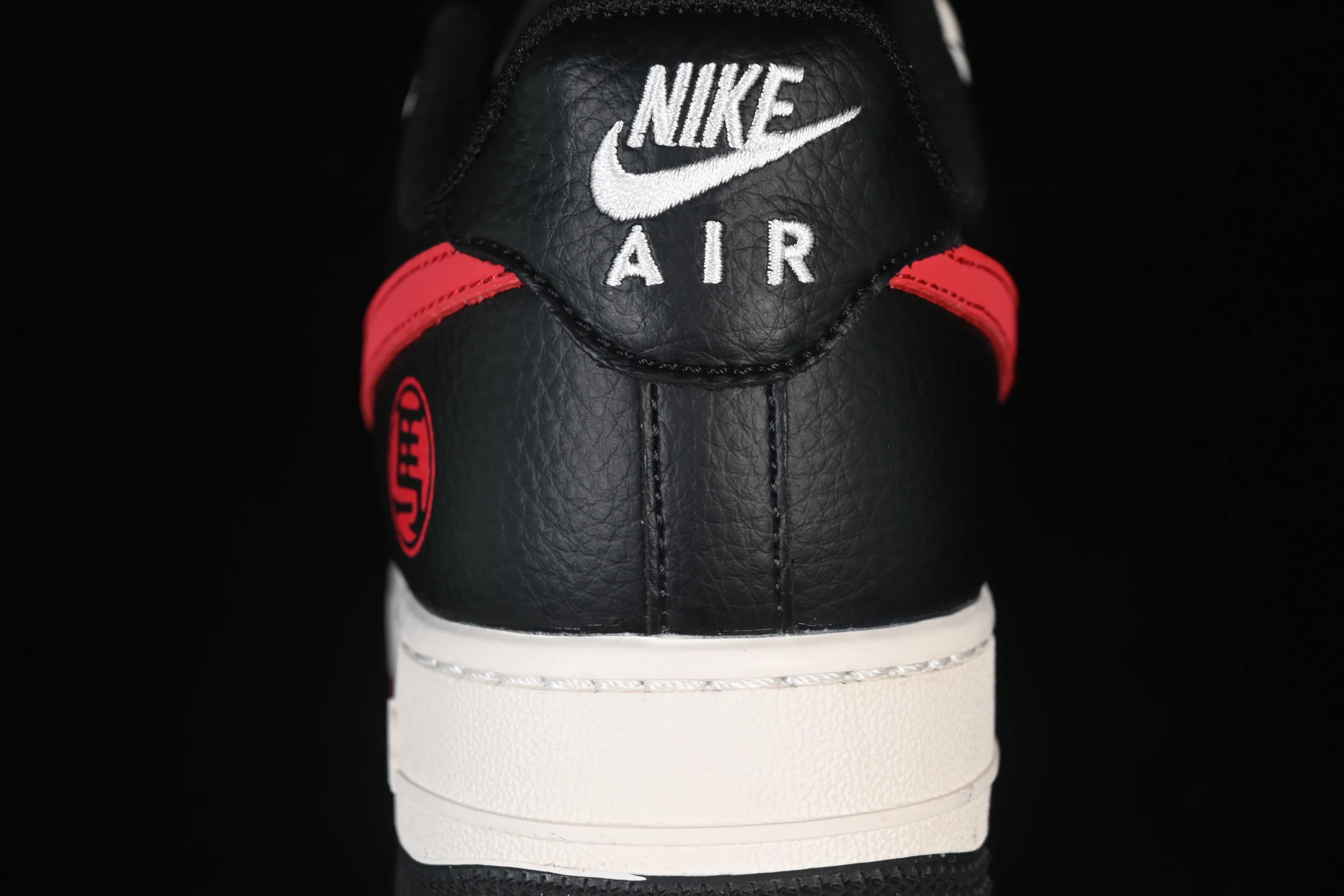 All categories Nk Air Force 1 Air Force series Nk Air Force 1 Low Air Force low-top Nike Air Force 1'07 Low Year of the Horse limited edition Double hook Air Force 1 low-top casual sneakers HT5088-620